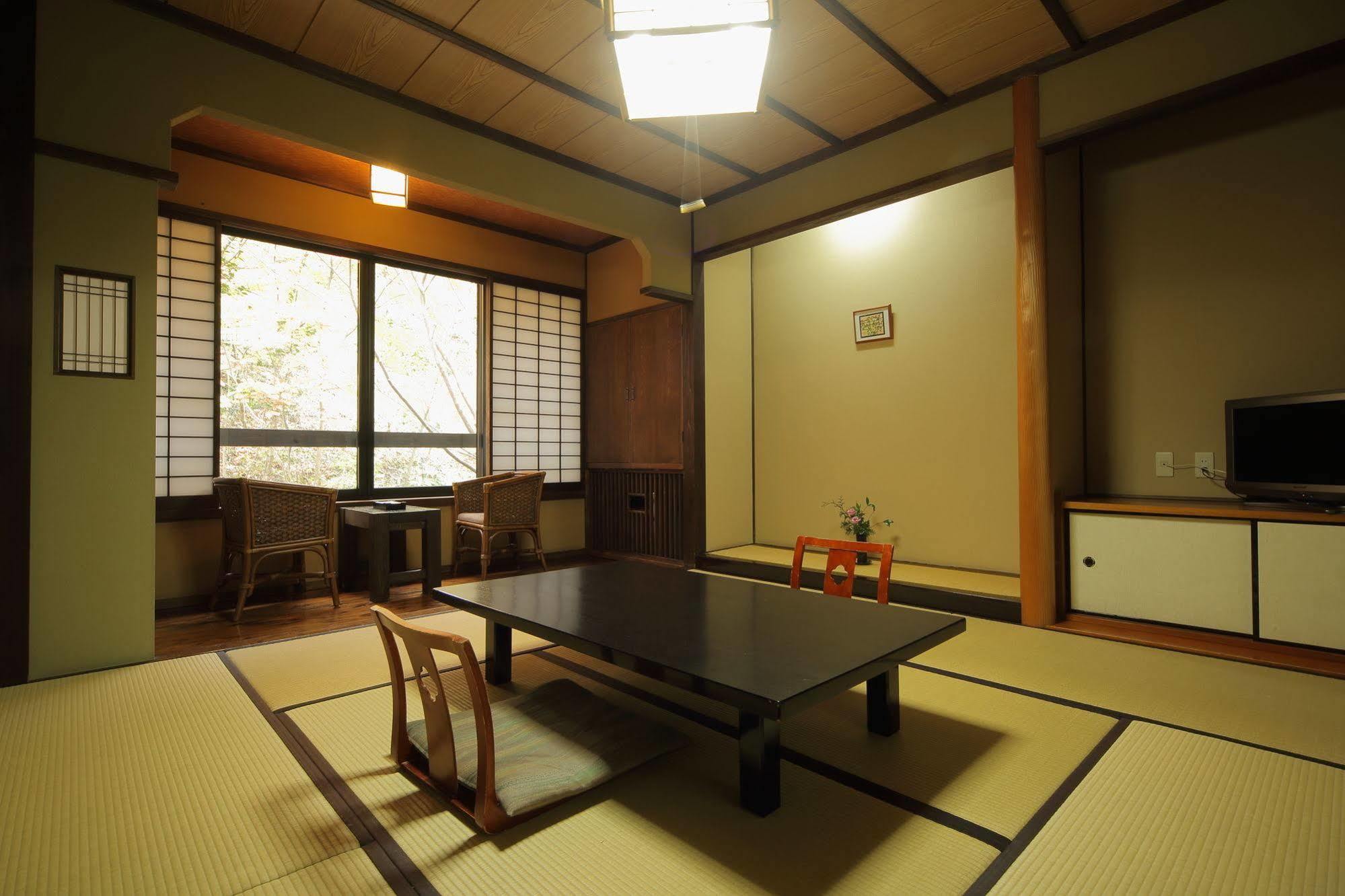 Ryokan Wakaba Minamioguni Exteriér fotografie