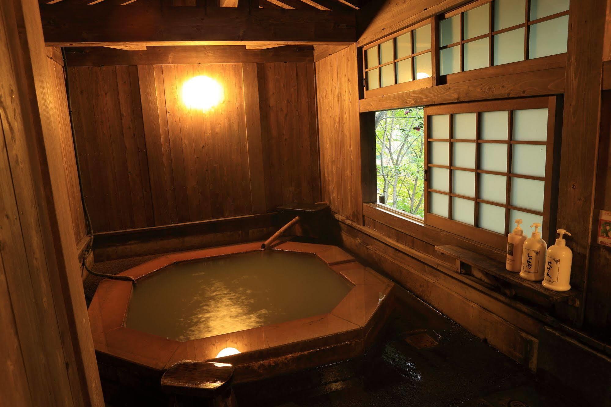 Ryokan Wakaba Minamioguni Exteriér fotografie