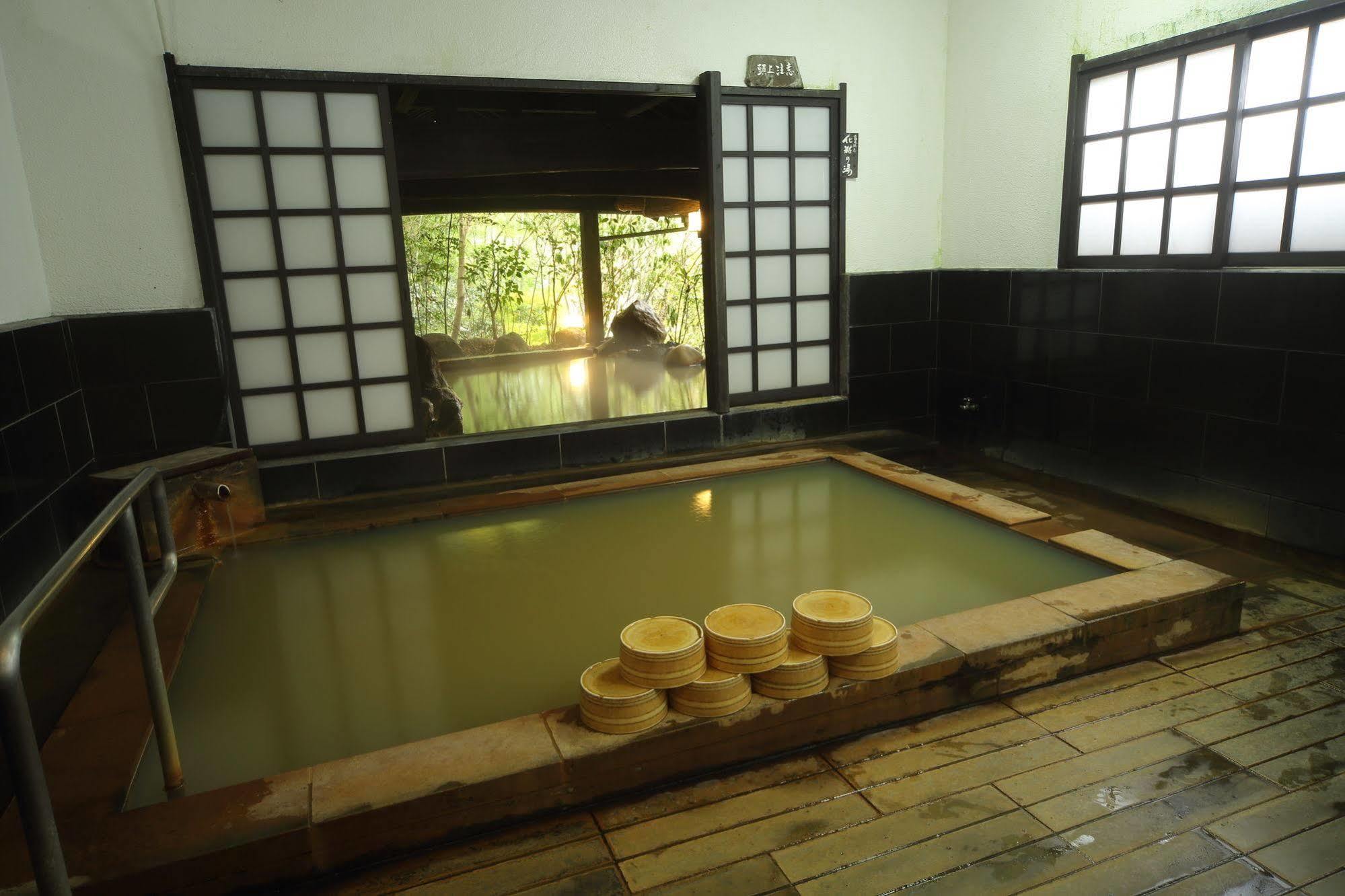 Ryokan Wakaba Minamioguni Exteriér fotografie
