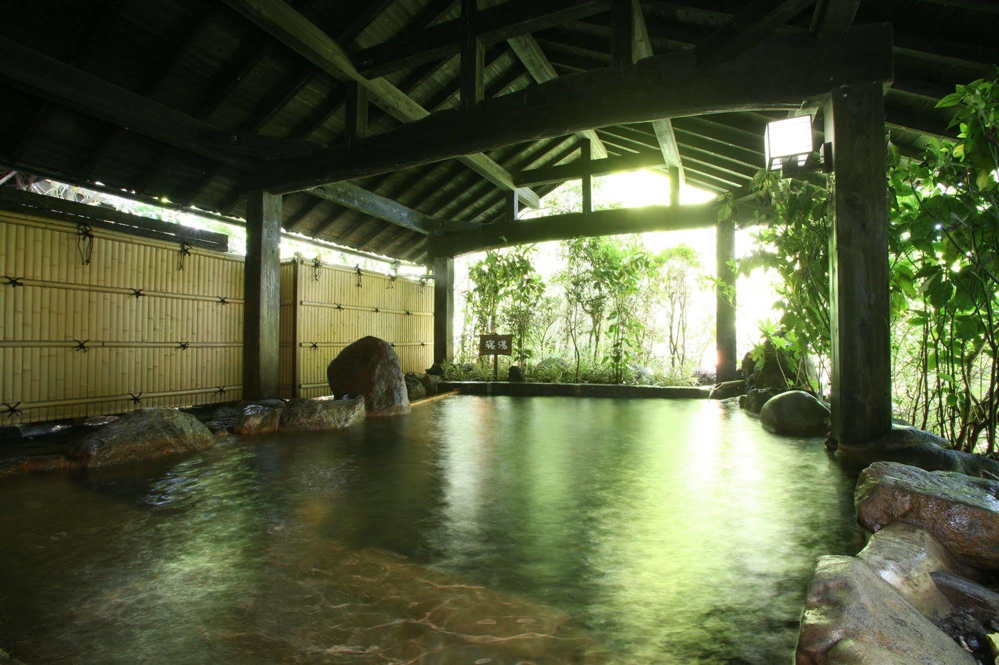 Ryokan Wakaba Minamioguni Exteriér fotografie