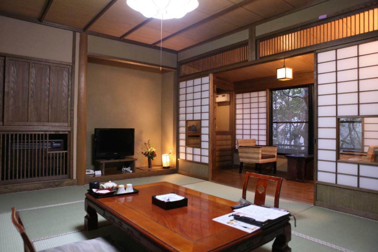 Ryokan Wakaba Minamioguni Exteriér fotografie